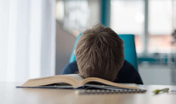 Пора бы вам подучить географию...