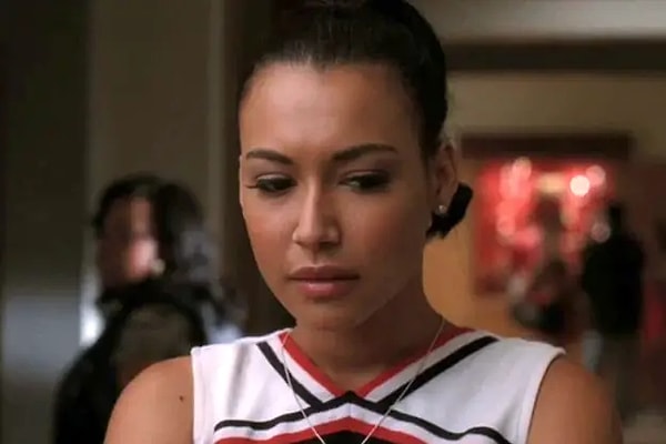 Вы излучаете позитивную энергию, но на самом деле вы глубоко неуверенны и строги к себе.