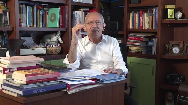 Öyle ki geçtiğimiz günlerde Kılıçdaroğlu'nun "Alevi" notuyla yayınladığı video rekor bir izlenme sayısına ulaşmıştı.
