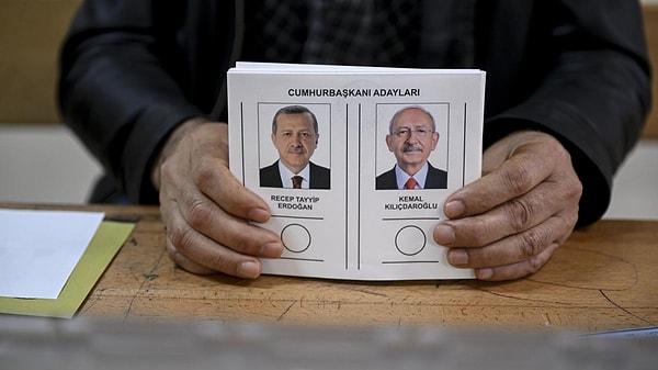 28 Mayıs Pazar günü yapılan Cumhurbaşkanlığı Seçimleri'nde resmi olmayan sonuçlara göre, ikinci turunu önde tamamlayan Recep Tayyip Erdoğan Türkiye'nin 13.cumhurbaşkanı seçildi.