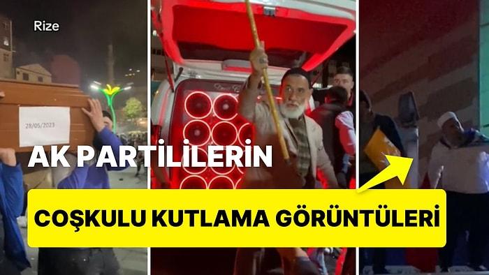 Erdoğan'ın Yeniden Seçilmesini Büyük Bir Coşkuyla Kutlayan AK Partililerin Viral Olan Kutlama Görüntüleri