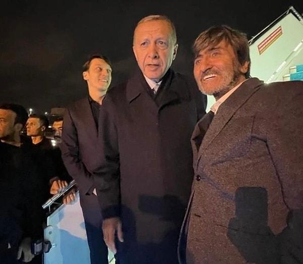 Rıdvan Dilmen ile Recep Tayyip Erdoğan'ın çektirdiği fotoğraf sosyal medyada paylaşıldı.