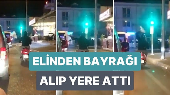Arabasından AKP Bayrağı Sallayan Adamın Bayrağını Motosikletli Bir Vatandaş Elinden Çekerek Yere Attı