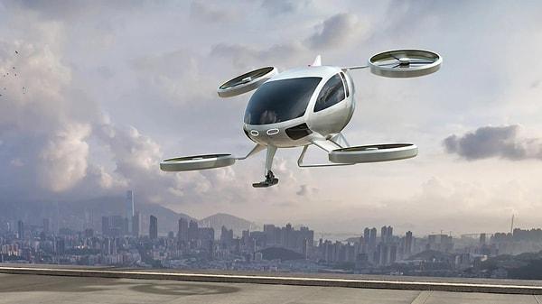 "Hayal değil gerçek ve 2025'te uçan arabaları gökyüzünde görmeye başlayacağız!"