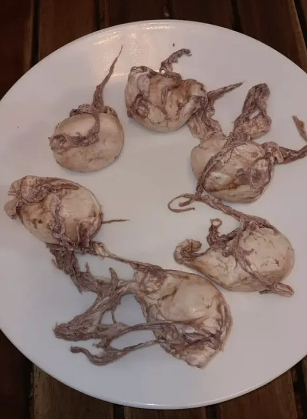 3. «Яйца», сваренные с бальзамическим уксусом: