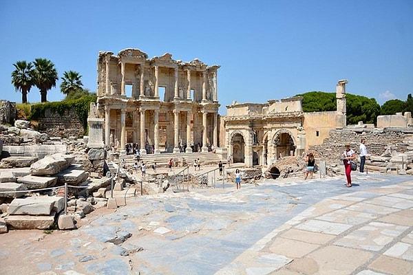 2. Ephesus Ancient City (İzmir)