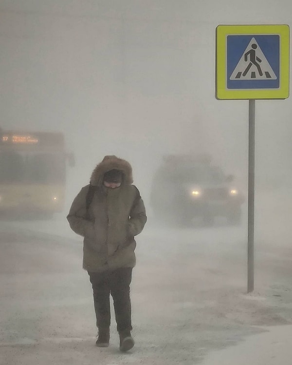 9. Норильск один из наиболее холодных городов на планете: период устойчивых морозов длится здесь около 280 дней в году, и более 130 дней метут метели.