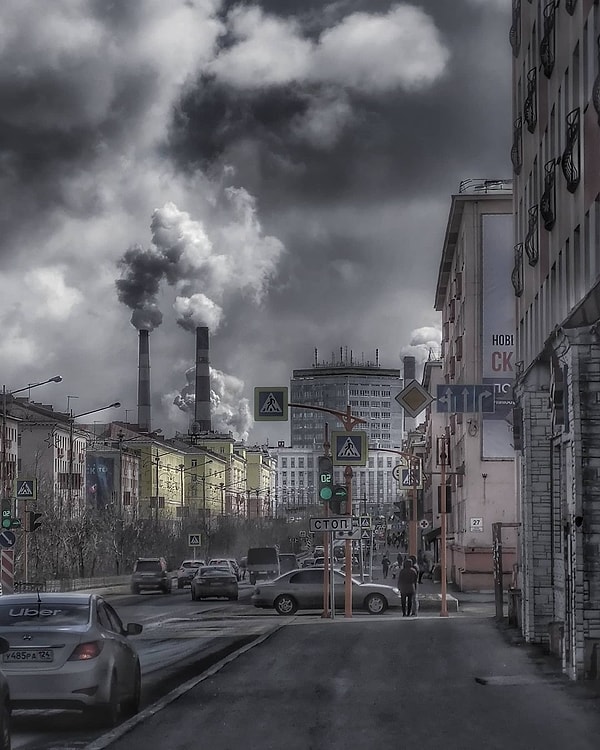 10. Зима в Норильске продолжается с сентября по май, при этом открывается возможность наблюдать северное сияние.