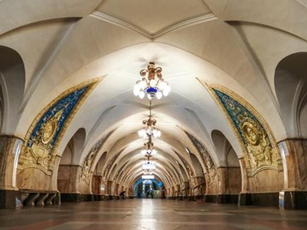 Moskova Metrosu'ndan bir diğer görüntü...
