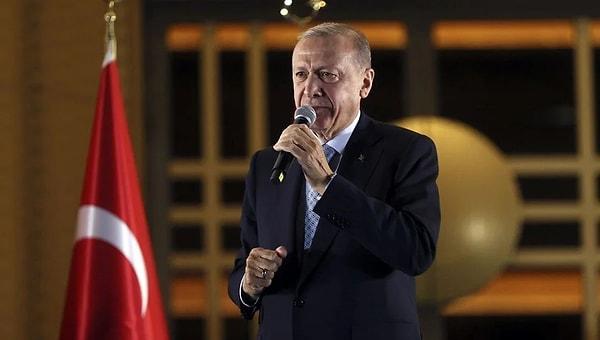 Recep Tayyip Erdoğan, 28 Mayıs’ta yapılan seçimlerde yüzde 52,18 oy oranına ulaşarak yeniden Cumhurbaşkanı seçildi.