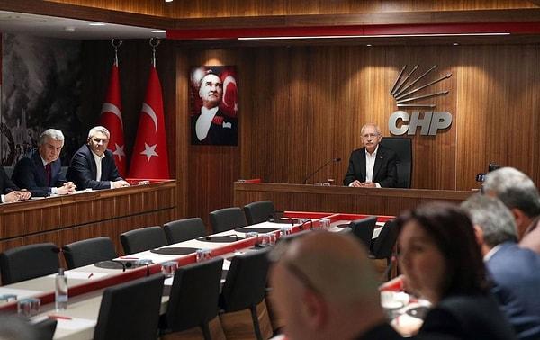 CHP Genel Başkanı Kemal Kılıçdaroğlu’nun başkanlığında yapılan MYK toplantısı basına kapalı olarak gerçekleştirildi.