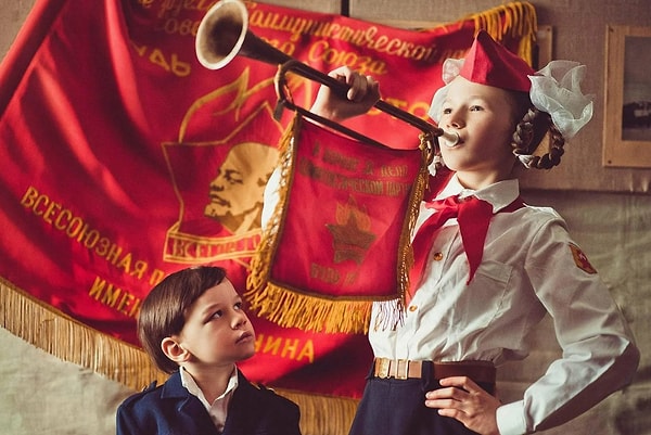 4. В каком возрасте принимали в пионеры?