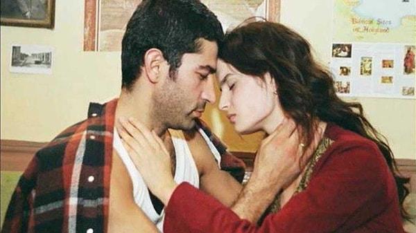 Kenan İmirzalıoğlu ve Selin Demiratar'ın birbirine aşık iki genci canlandırdığı dizi, Demiratar'ın canlandırdığı Nermin karakterinin tecavüze uğraması sonucu zengin bir adamla evlenmesiyle gelişmişti.