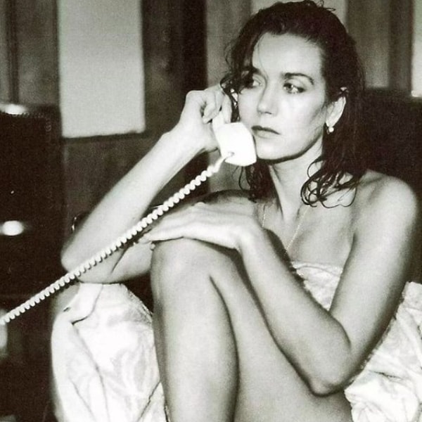 3. Сногсшибательная Ирина Алферова.