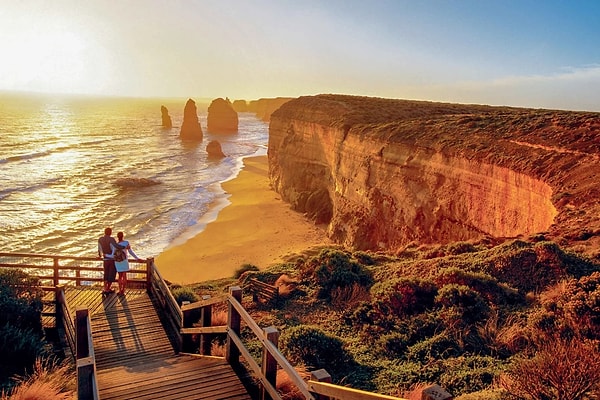 7. Какой из следующих фактов об Австралии НЕ является правдой?