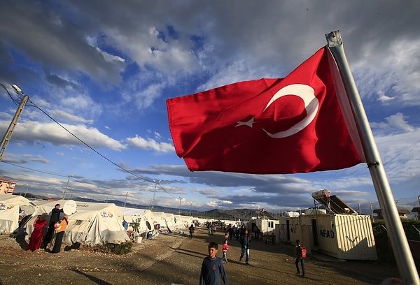 Türkiye'deki göçmenlerin durumu son seçim döneminde siyasi partilerin de propaganda aracına dönüşmüştü.