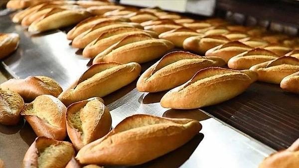 İTO ve Esnaf Odası’na bağlı fırıncılar ise İstanbul’da satılan ekmeğe yüzde 33-40 aralığında bir zam gelmesi için çalışmalara başladı. Şu an ekmeğe resmi bir zam talebi yok ancak Ekmek Üreticileri Sendikası Başkanı Cihan Kolivar yaptığı açıklamda “Haziran ayından itibaren ekmeğin 10 TL olması şart" dedi.