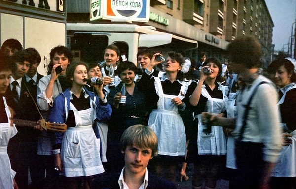 6. Празднование последнего звонка в Москве, 25 мая 1981 года, г. Москва