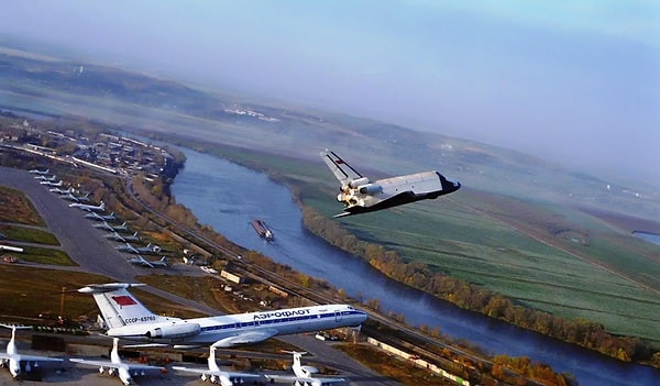 14. Испытательный полёт БТС-002 (прототип «Бурана»), 1987 год