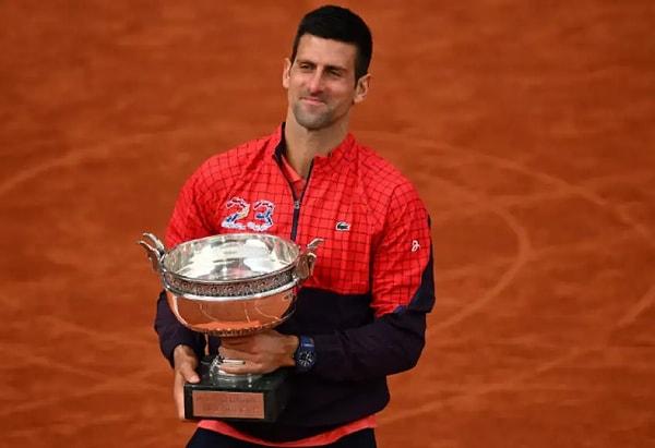 Roland Garros ile birlikte tenis dünyasında "G.O.A.T" yani "Greatest of all time" (tüm zamanların en iyisi) tartışmaları da yeni bir boyut kazandı.