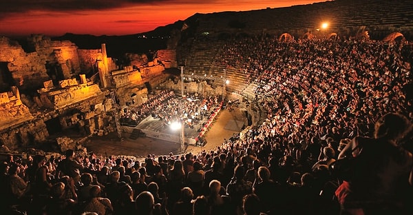 Aspendos International Opera and Ballet Festival: