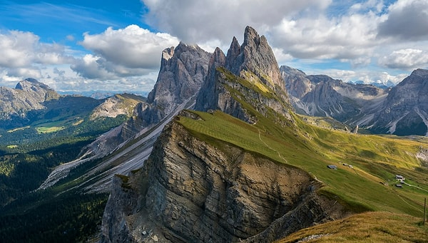 3. Самая высокая в мире гора?
