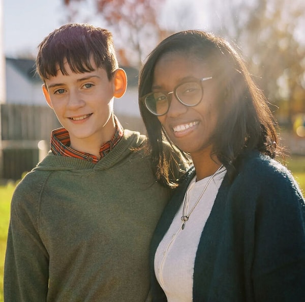 «Он сидел в своей комнате с закрытой дверью и рассматривал старые фотографии. Он не хотел говорить»
