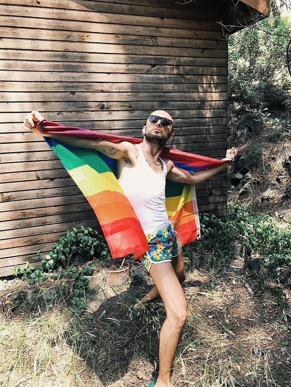 Gökkuşağının renklerini yüreğinde barındıran Mabel Matiz, LGBTİ+ mücadelesinin de en büyük destekçilerinden biri biliyorsunuz! 🌈❤️