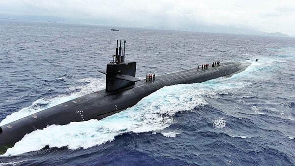 1. Dört batmış nükleer denizaltı, Atlas Okyanusu'nun derinliklerinde yatıyor.