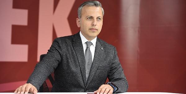 Cumhuriyet'in şu anki Genel Yayın Yönetmeni Tuncay Mollaveisoğlu da bugün söz konusu tartışmalarla ilgili kaleme aldığı yazının yayınlanmadığını duyurdu.