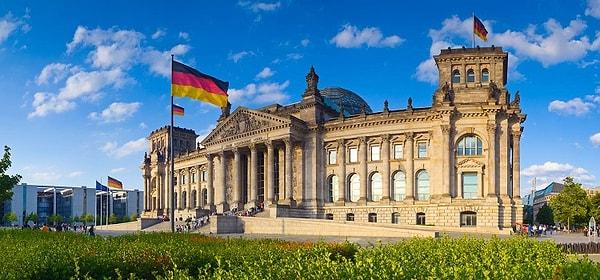 Almanya'da lise öğrenim ve barınma ücretleri ne kadar?