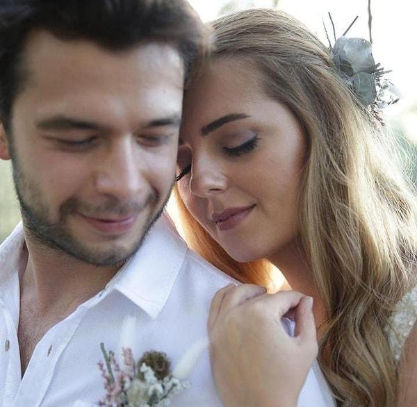 Hatırlarsınız ünlü isim, bir süredir birliktelik yaşadığı Zeynep Mızrak ile 2017 yılında nikah masasına oturmuştu.