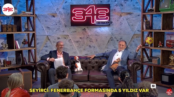 Altaylı o anlarda, 'Galatasaray 5. yıldızı mı daha önce takar yoksa Fenerbahçe 4. yıldızı mı diye anket yapsak' dedi. Bir seyirci ise 'Fenerbahçe formasında 5 yıldız var ama' dedi.