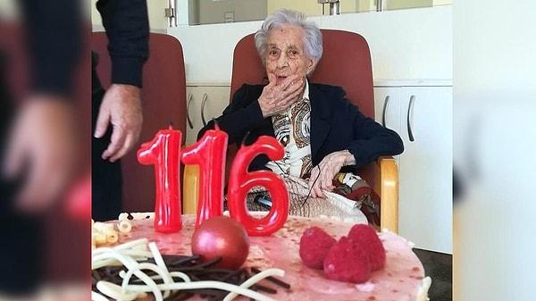 Şu anda Guinness Dünya Rekorları'na göre dünyanın en yaşlı kadını, 4 Mart'ta 116 yaşına giren Branyas Morera.