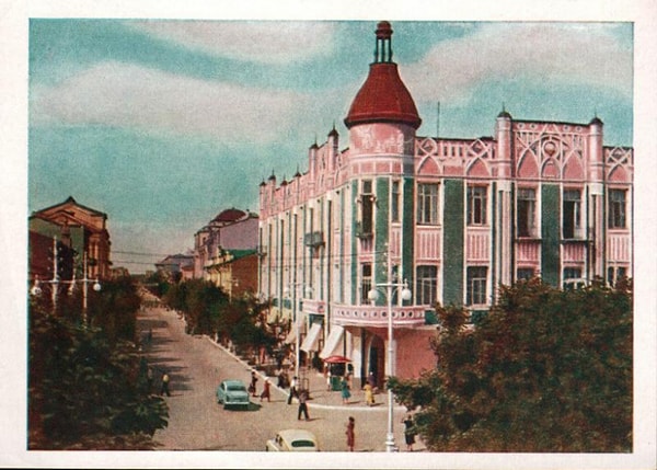 20. Краснодар, гостиница «Кубань» (1957 год).