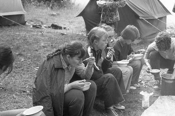 7. Школьный турпоход в Советском союзе.