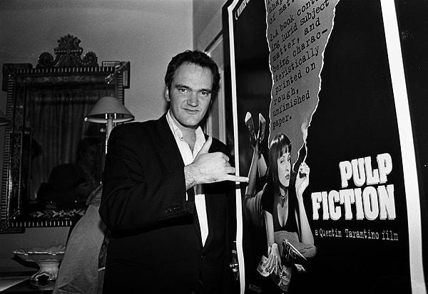 Yönetmenliğini Quentin Tarantino'nun yaptığı film, 1994 Cannes Film Festivali'nde en iyi film ödülü olan ve IMDb'de tüm zamanların en iyi filmleri sıralamasında 8.9 puanla 8. sırada olan benzersiz bir yapıt.