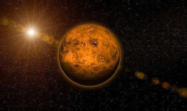 "Venüs'te yaşam bulma ihtimalinin spekülatif olduğunu düşünsek de, böyle bir ihtimal yok değil.