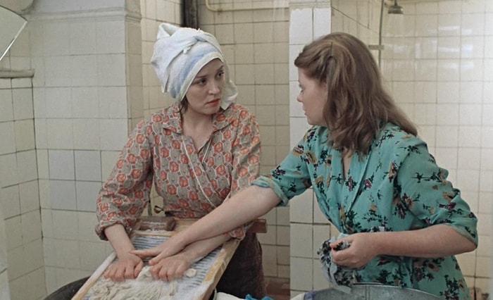 6 бытовых женских дел, которые в СССР считались нормой, а сейчас кажутся дикостью