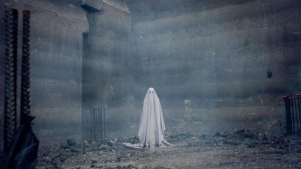 22. A Ghost Story (2017)