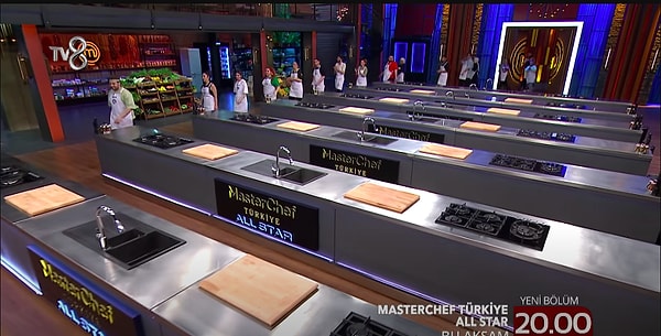 MasterChef Türkiye'de her geçen gün All Star kadrosundaki alan daralıyor. 2018-2019 sezonu yarışmacıları koltuklarını kaptı bile.