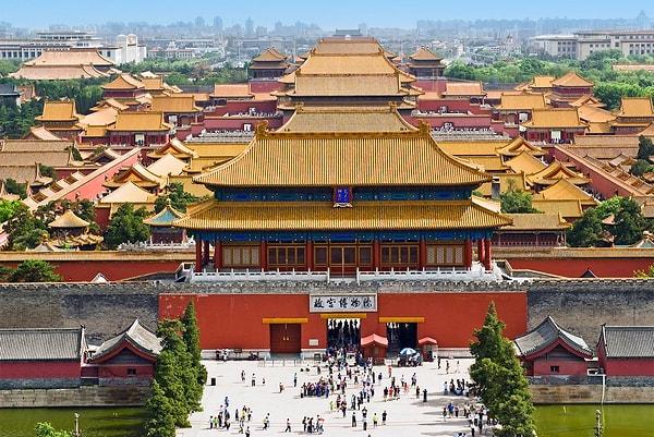 Çin Ulusal Müzesi, seramik koleksiyonuyla da ünlüdür.