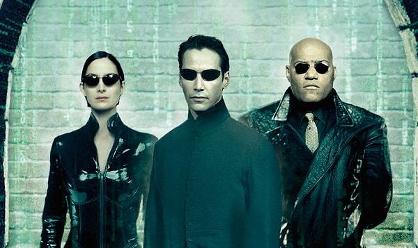 18. Bu teknik "The Matrix" (1999) tarafından popüler hale getirilmiş ve filmin ikonik aksiyon sahnelerinde göz kamaştırıcı bir etki yaratmıştır.