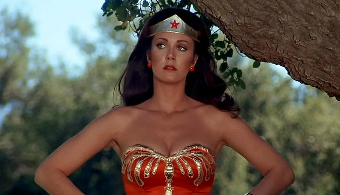 Как Линда Картер, оригинальная Чудо-женщина, выглядит сегодня в свои 71