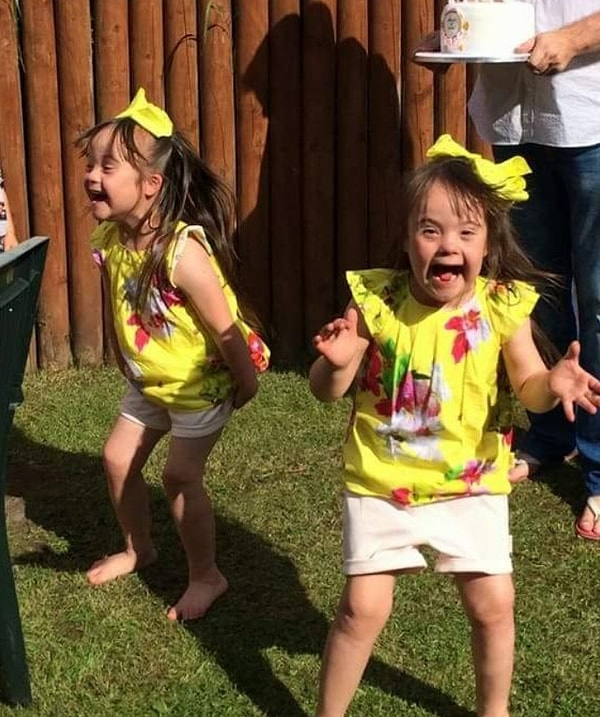 Эбигейл и Изобель заставили своих родителей невероятно гордиться всем, чего они достигли