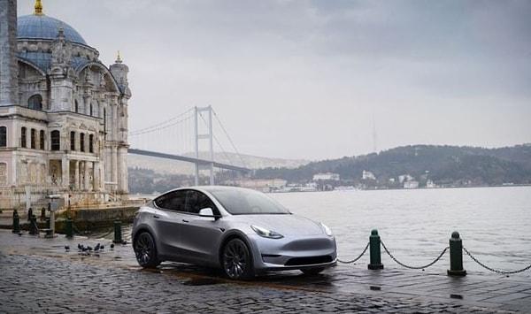 Emre Özpeynirci'nin Twitter'daki paylaşımına göre Tesla, mayıs ayı itibarıyla binden fazla araç teslimatı yaptı. Ancak son birkaç haftada bazı sorunlar baş gösterdi.