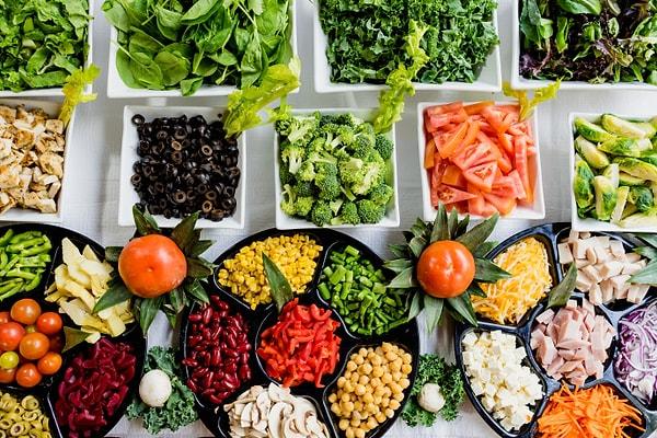 Tüm gıdaları içeren bitki temelli bir diyet, kilo yönetimi, kalp sağlığının iyileştirilmesi ve kan şekeri seviyelerinin kontrol edilmesi için faydalı olabilir.