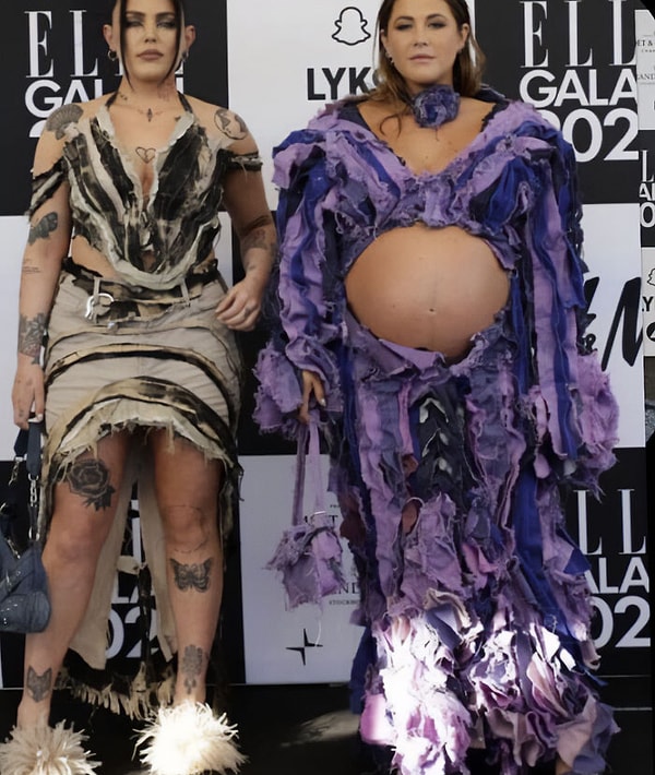 23. Как будто нарвали тряпок и пришили