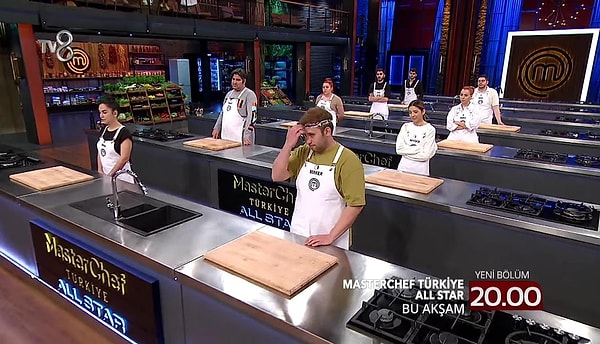 Bu akşam yeni bölümüyle ekranlara gelecek MasterChef All Star'da heyecan dorukta. Ana kadronun tamamlanmasına az bir zaman kala yarışmacılar arasında kıyasıya bir rekabet yaşanıyor.