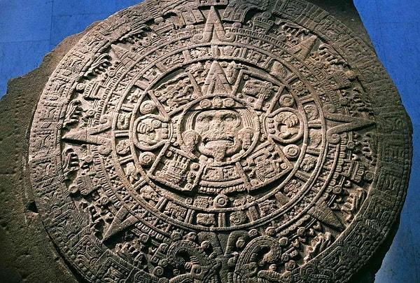 Klasik Mezoamerikan kıyamet efsaneleri hakkında bildiğimiz tek şey muhtemelen şudur: dünya 2012'de sona erdi ve Mayalar bunu öngördü.